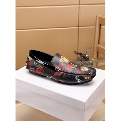 Cheap Versace Casual Shoes For Men #550929 Replica Wholesale [$68.00 USD] [ITEM#550929] on Replica Versace Shoes