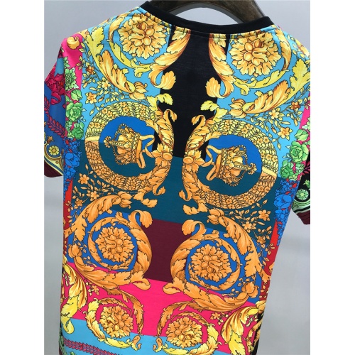 Cheap Versace T-Shirts Short Sleeved For Men #551889 Replica Wholesale [$27.00 USD] [ITEM#551889] on Replica Versace T-Shirts