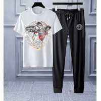 Cheap Versace Tracksuits Short Sleeved For Men #553218 Replica Wholesale [$68.00 USD] [ITEM#553218] on Replica Versace Tracksuits