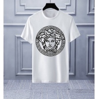 Cheap Versace Tracksuits Short Sleeved For Men #553224 Replica Wholesale [$68.00 USD] [ITEM#553224] on Replica Versace Tracksuits