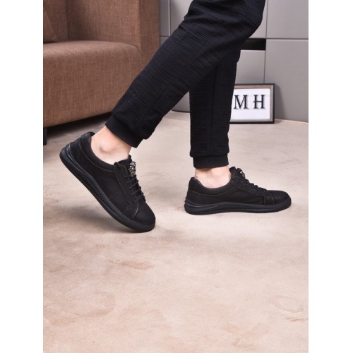 Cheap Versace Casual Shoes For Men #555401 Replica Wholesale [$81.00 USD] [ITEM#555401] on Replica Versace Flat Shoes