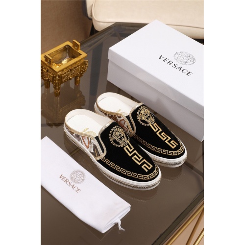 Cheap Versace Casual Shoes For Men #556400 Replica Wholesale [$69.00 USD] [ITEM#556400] on Replica Versace Flat Shoes