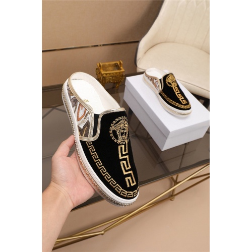 Cheap Versace Casual Shoes For Men #556400 Replica Wholesale [$69.00 USD] [ITEM#556400] on Replica Versace Flat Shoes