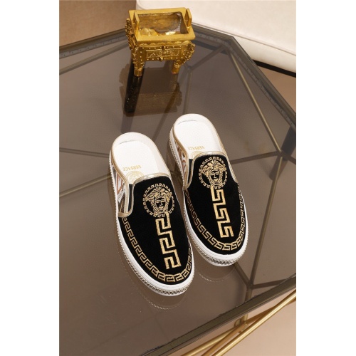 Cheap Versace Casual Shoes For Men #556400 Replica Wholesale [$69.00 USD] [ITEM#556400] on Replica Versace Flat Shoes