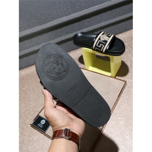 Cheap Versace Slippers For Men #556521 Replica Wholesale [$53.00 USD] [ITEM#556521] on Replica Versace Slippers