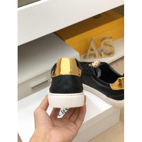 Cheap Versace Casual Shoes For Men #557615 Replica Wholesale [$81.00 USD] [ITEM#557615] on Replica Versace Flat Shoes