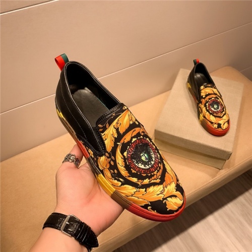 Cheap Versace Casual Shoes For Men #558780 Replica Wholesale [$69.00 USD] [ITEM#558780] on Replica Versace Flat Shoes