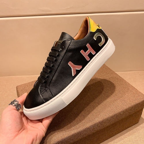 Cheap Givenchy Casual Shoes For Men #558803 Replica Wholesale [$73.00 USD] [ITEM#558803] on Replica Givenchy Casual Shoes
