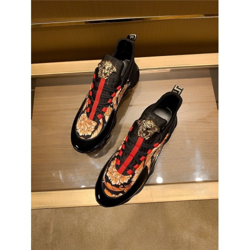 Cheap Versace Casual Shoes For Men #560809 Replica Wholesale [$74.00 USD] [ITEM#560809] on Replica Versace Flat Shoes