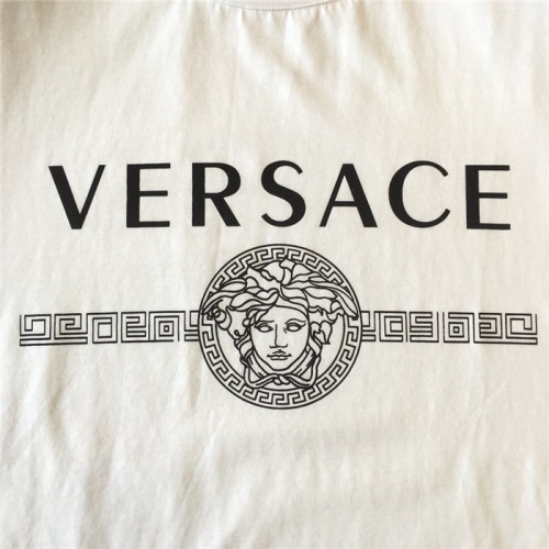Cheap Versace T-Shirts Short Sleeved For Men #561953 Replica Wholesale [$49.00 USD] [ITEM#561953] on Replica Versace T-Shirts