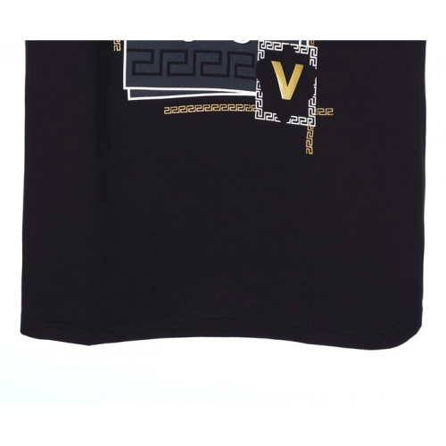 Cheap Versace T-Shirts Short Sleeved For Men #563260 Replica Wholesale [$24.00 USD] [ITEM#563260] on Replica Versace T-Shirts