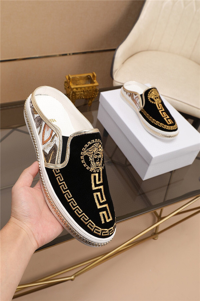 Cheap Versace Casual Shoes For Men #556400 Replica Wholesale [$69.00 ...