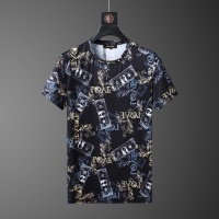 Cheap Versace Tracksuits Short Sleeved For Men #562468 Replica Wholesale [$68.00 USD] [ITEM#562468] on Replica Versace Tracksuits