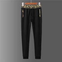 Cheap Versace Tracksuits Short Sleeved For Men #562965 Replica Wholesale [$72.00 USD] [ITEM#562965] on Replica Versace Tracksuits