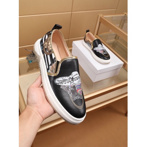 Cheap Versace Casual Shoes For Men #755520 Replica Wholesale [$78.00 USD] [ITEM#755520] on Replica Versace Flat Shoes