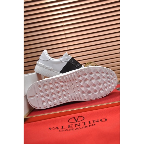 Cheap Valentino Casual Shoes For Women #755566 Replica Wholesale [$86.00 USD] [ITEM#755566] on Replica Valentino Casual Shoes