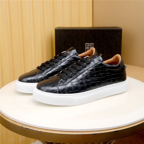 Cheap Givenchy Casual Shoes For Men #758354 Replica Wholesale [$68.00 USD] [ITEM#758354] on Replica Givenchy Casual Shoes
