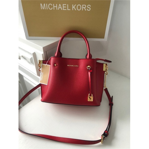 Cheap Michael Kors AAA Quality Messenger Bags For Women #758622 Replica Wholesale [$101.00 USD] [ITEM#758622] on Replica Michael Kors AAA Messenger Bags