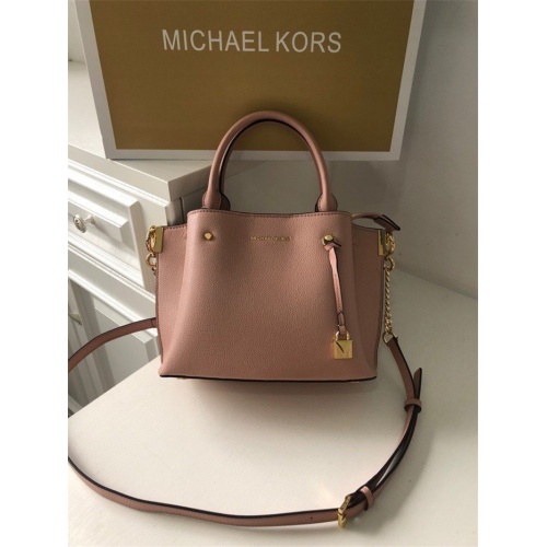 Cheap Michael Kors AAA Quality Messenger Bags For Women #758623 Replica Wholesale [$101.00 USD] [ITEM#758623] on Replica Michael Kors AAA Messenger Bags