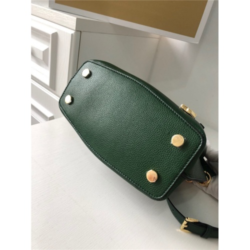 Cheap Michael Kors AAA Quality Messenger Bags For Women #758625 Replica Wholesale [$101.00 USD] [ITEM#758625] on Replica Michael Kors AAA Messenger Bags