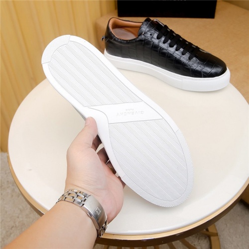 Cheap Givenchy Casual Shoes For Men #759961 Replica Wholesale [$72.00 USD] [ITEM#759961] on Replica Givenchy Casual Shoes