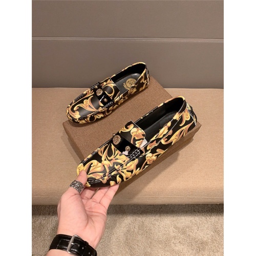 Cheap Versace Casual Shoes For Men #760335 Replica Wholesale [$68.00 USD] [ITEM#760335] on Replica Versace Shoes