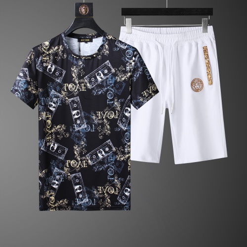 Cheap Versace Tracksuits Short Sleeved For Men #760987 Replica Wholesale [$64.00 USD] [ITEM#760987] on Replica Versace Tracksuits