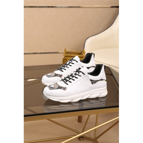 Cheap Versace Casual Shoes For Men #761518 Replica Wholesale [$76.00 USD] [ITEM#761518] on Replica Versace Shoes