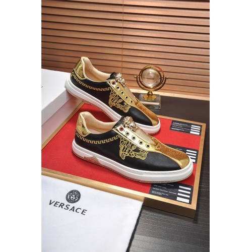 Cheap Versace Casual Shoes For Men #761603 Replica Wholesale [$76.00 USD] [ITEM#761603] on Replica Versace Shoes