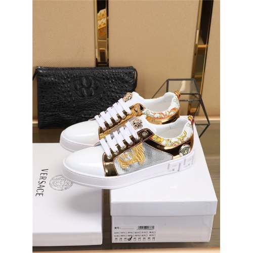 Cheap Versace Casual Shoes For Men #763009 Replica Wholesale [$76.00 USD] [ITEM#763009] on Replica Versace Shoes