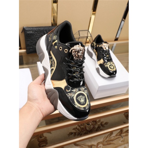 Cheap Versace Casual Shoes For Men #763763 Replica Wholesale [$80.00 USD] [ITEM#763763] on Replica Versace Shoes