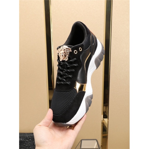 Cheap Versace Casual Shoes For Men #763766 Replica Wholesale [$80.00 USD] [ITEM#763766] on Replica Versace Shoes