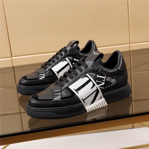 Cheap Valentino Casual shoes For Men #764147 Replica Wholesale [$82.00 USD] [ITEM#764147] on Replica Valentino Casual Shoes