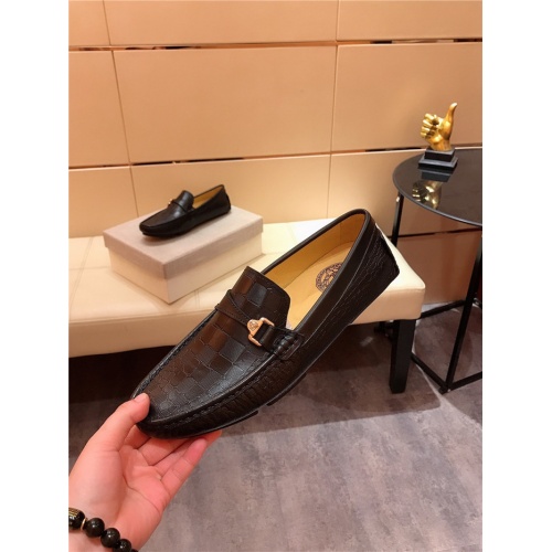 Cheap Versace Casual Shoes For Men #765706 Replica Wholesale [$76.00 USD] [ITEM#765706] on Replica Versace Shoes