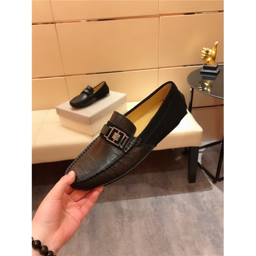 Cheap Versace Casual Shoes For Men #765708 Replica Wholesale [$76.00 USD] [ITEM#765708] on Replica Versace Shoes