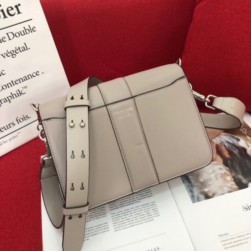 Cheap Michael Kors AAA Quality Messenger Bags For Women #765858 Replica Wholesale [$97.00 USD] [ITEM#765858] on Replica Michael Kors AAA Messenger Bags