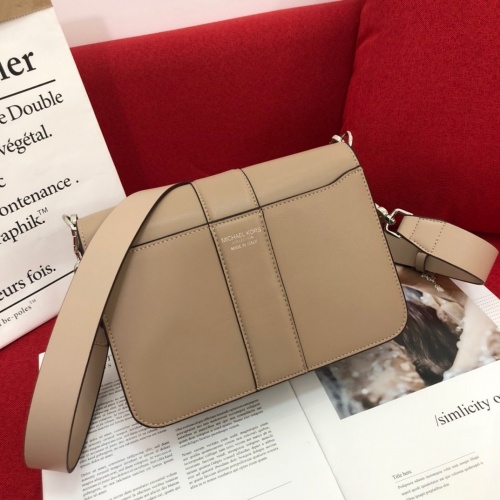 Cheap Michael Kors AAA Quality Messenger Bags For Women #765864 Replica Wholesale [$97.00 USD] [ITEM#765864] on Replica Michael Kors AAA Messenger Bags