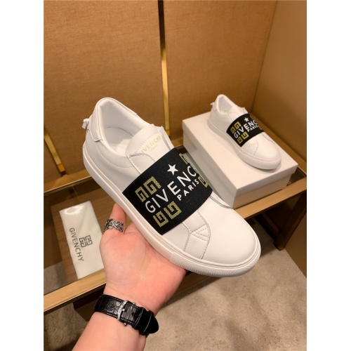 Cheap Givenchy Casual Shoes For Men #765960 Replica Wholesale [$72.00 USD] [ITEM#765960] on Replica Givenchy Casual Shoes