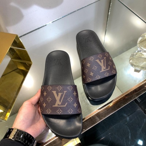 Cheap Louis Vuitton Slippers For Men #769030 Replica Wholesale [$41.00 USD] [ITEM#769030] on Replica Louis Vuitton Slippers