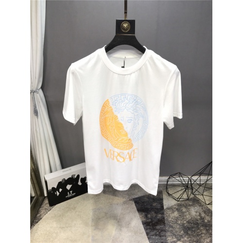 Cheap Versace T-Shirts Short Sleeved For Men #770355 Replica Wholesale [$43.00 USD] [ITEM#770355] on Replica Versace T-Shirts