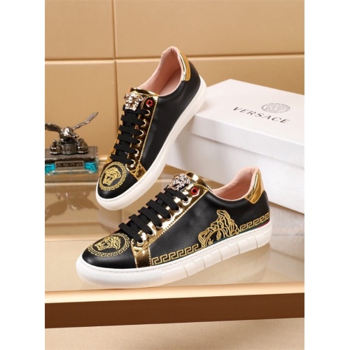 Cheap Versace Casual Shoes For Men #772170 Replica Wholesale [$76.00 USD] [ITEM#772170] on Replica Versace Shoes