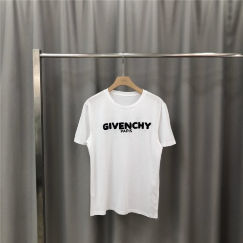 Cheap Givenchy T-Shirts Short Sleeved For Men #772233 Replica Wholesale [$45.00 USD] [ITEM#772233] on Replica Givenchy T-Shirts
