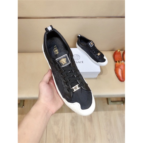 Cheap Versace Casual Shoes For Men #772772 Replica Wholesale [$68.00 USD] [ITEM#772772] on Replica Versace Shoes