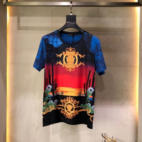 Cheap Versace T-Shirts Short Sleeved For Men #773804 Replica Wholesale [$43.00 USD] [ITEM#773804] on Replica Versace T-Shirts