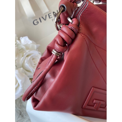 Cheap Givenchy AAA Quality Handbags #774167 Replica Wholesale [$291.00 USD] [ITEM#774167] on Replica Givenchy AAA Quality Handbags