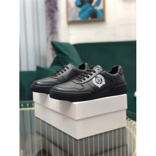 Cheap Versace Casual Shoes For Men #774321 Replica Wholesale [$76.00 USD] [ITEM#774321] on Replica Versace Shoes
