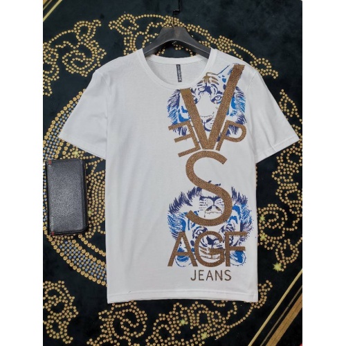 Cheap Versace T-Shirts Short Sleeved For Men #774418 Replica Wholesale [$43.00 USD] [ITEM#774418] on Replica Versace T-Shirts