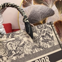 Cheap Christian Dior AAA Quality Handbags #770176 Replica Wholesale [$78.00 USD] [ITEM#770176] on Replica Christian Dior AAA Quality Handbags