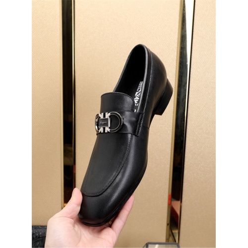 Cheap Salvatore Ferragamo Leather Shoes For Men #775116 Replica Wholesale [$88.00 USD] [ITEM#775116] on Replica Salvatore Ferragamo Leather Shoes