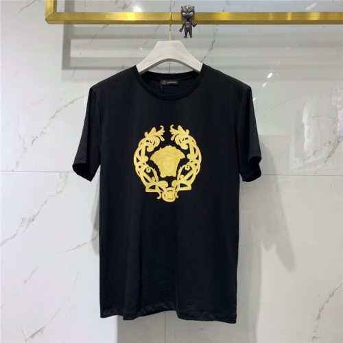 Cheap Versace T-Shirts Short Sleeved For Men #778491 Replica Wholesale [$41.00 USD] [ITEM#778491] on Replica Versace T-Shirts